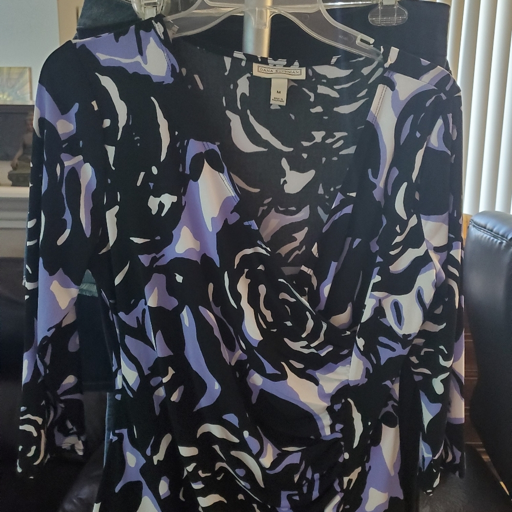 Dana Buchman large floral cross over top black purple white
